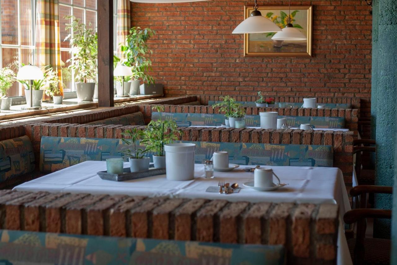 Schlueter Hotel & Restaurant Wankendorf Zewnętrze zdjęcie