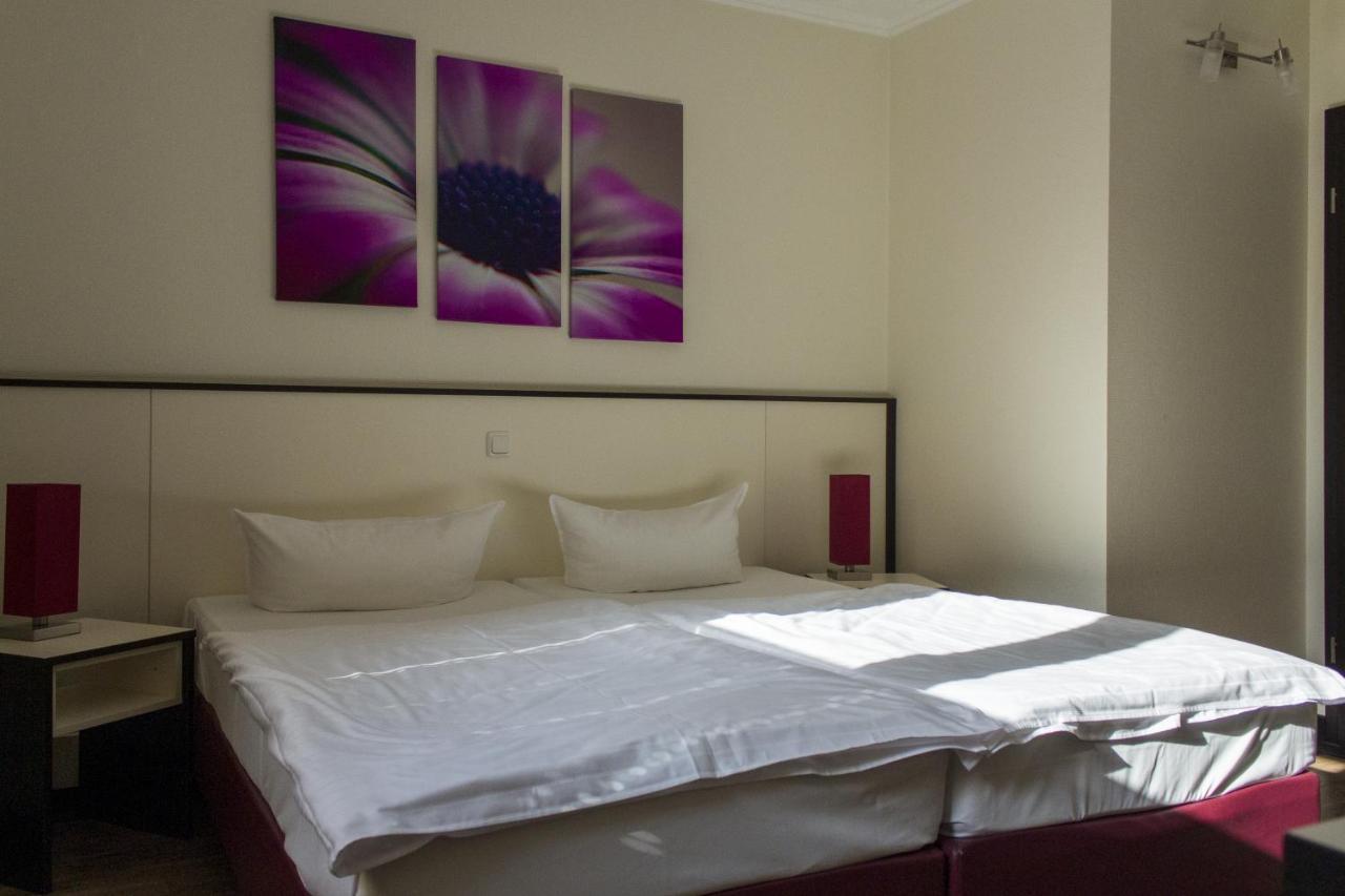 Schlueter Hotel & Restaurant Wankendorf Zewnętrze zdjęcie
